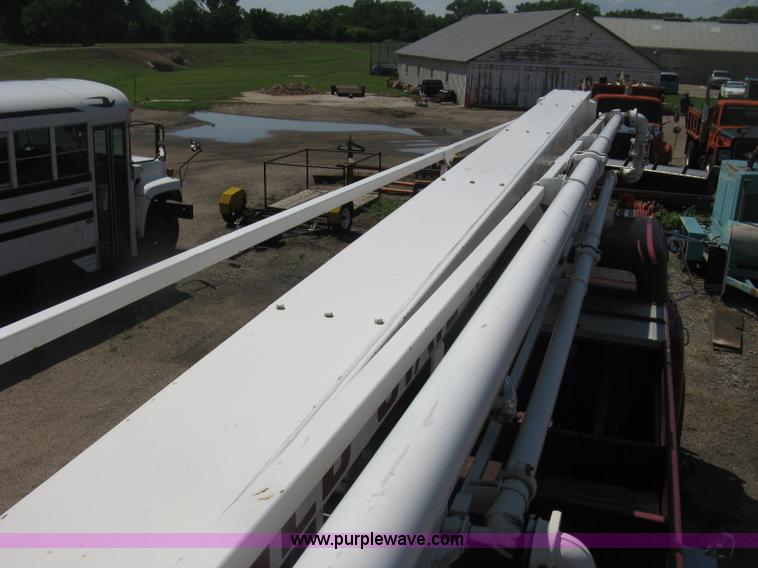 image for item D8475 1969 Ford 1000 Super Duty firetruck