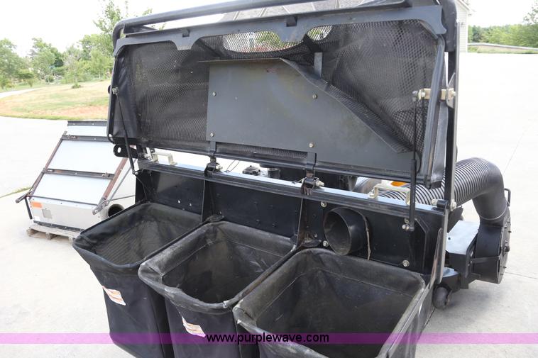 image for item E2279 Cub Cadet ZTR mower