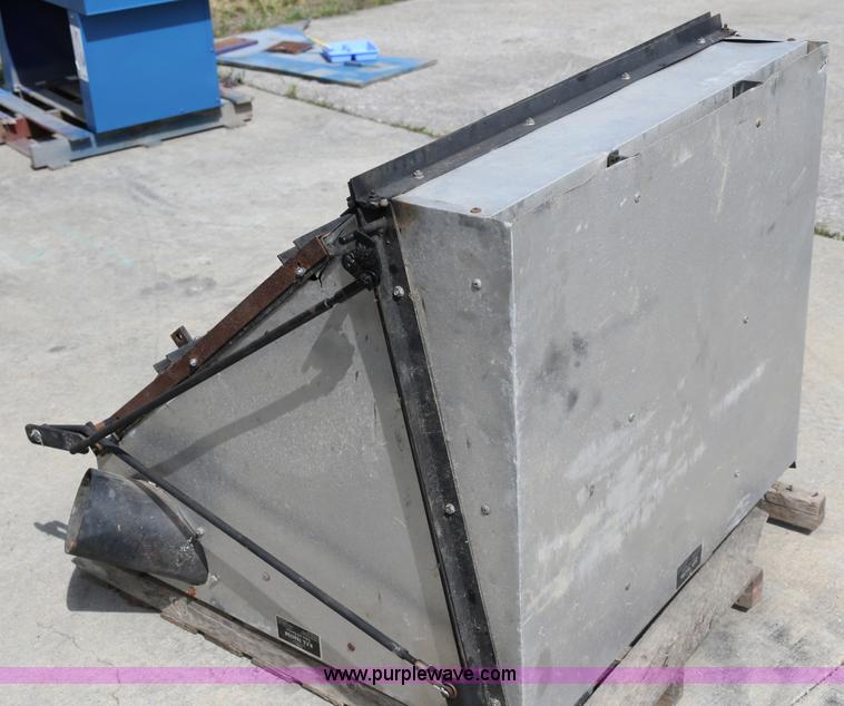 image for item E2279 Cub Cadet ZTR mower