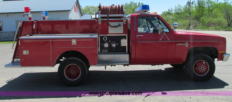 image for item E5142 1981 Chevrolet K30 firetruck