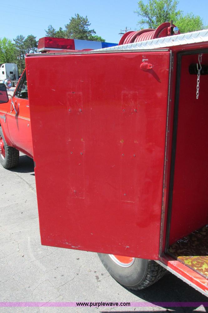 image for item E5142 1981 Chevrolet K30 firetruck