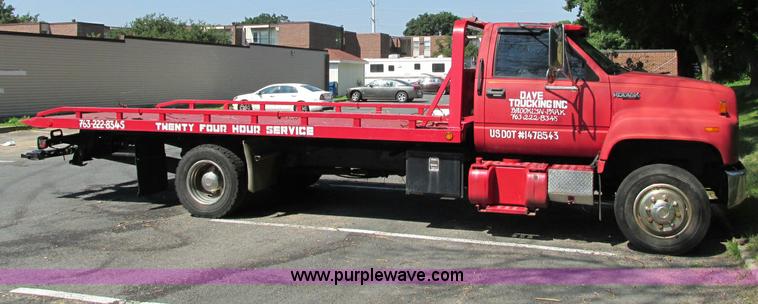 image for item E5175 1996 Chevrolet Kodiak LoPro rollback truck