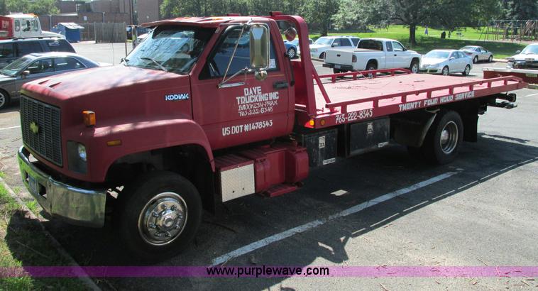 image for item E5175 1996 Chevrolet Kodiak LoPro rollback truck