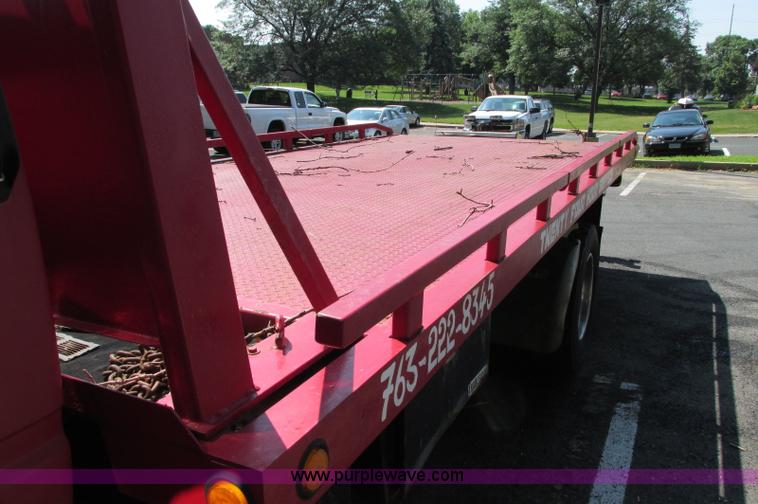 image for item E5175 1996 Chevrolet Kodiak LoPro rollback truck