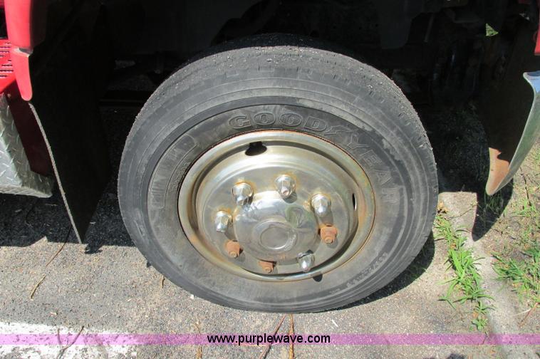 image for item E5175 1996 Chevrolet Kodiak LoPro rollback truck