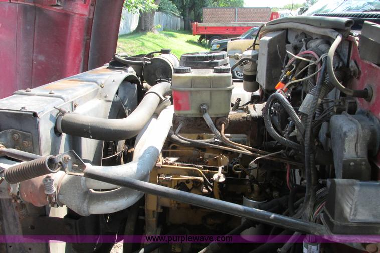 image for item E5175 1996 Chevrolet Kodiak LoPro rollback truck