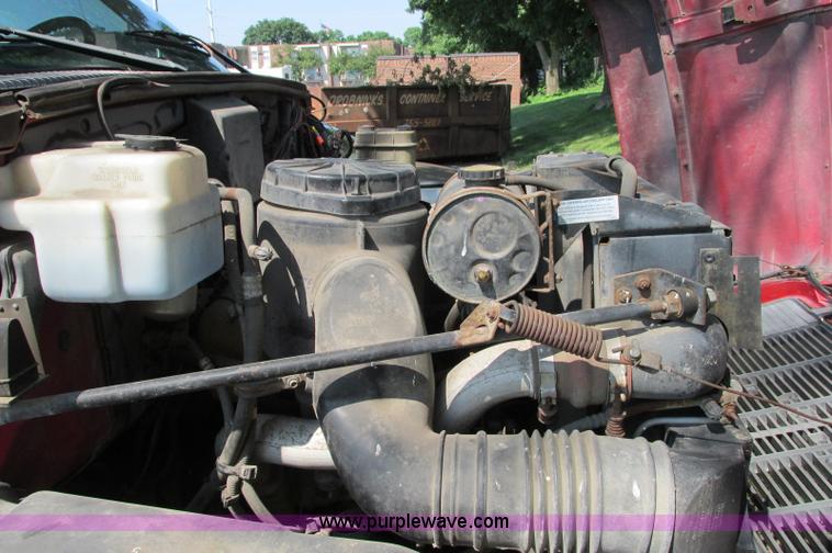 image for item E5175 1996 Chevrolet Kodiak LoPro rollback truck