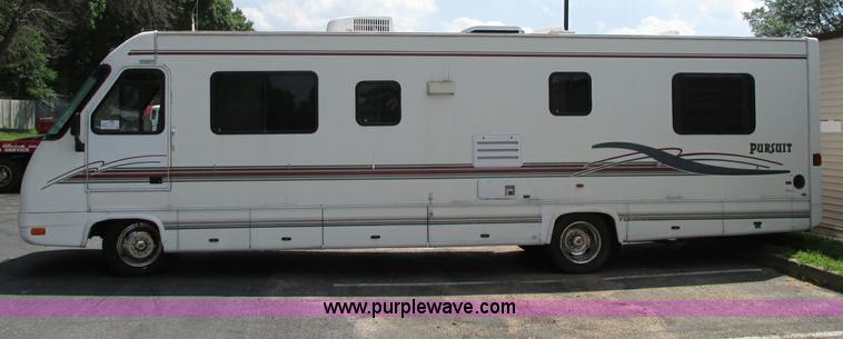 image for item E5176 1997 Georgie Boy MH P30 Pursuit motorhome