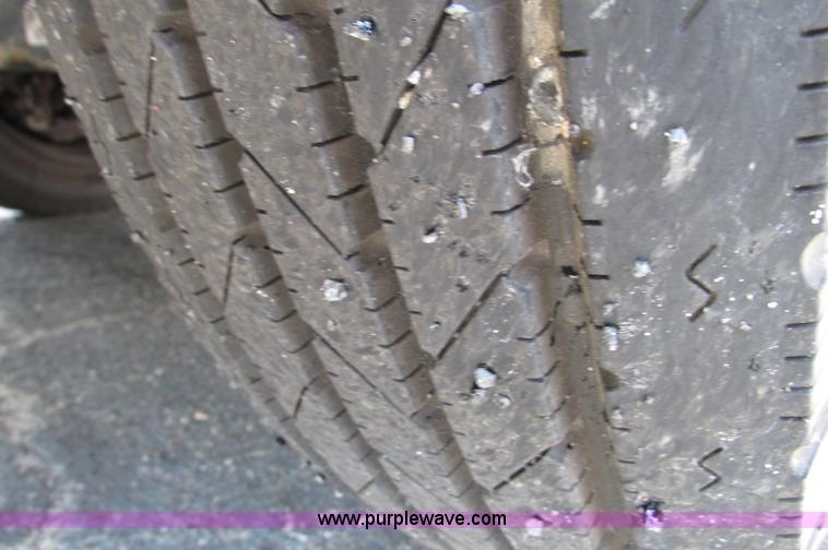 image for item E5176 1997 Georgie Boy MH P30 Pursuit motorhome