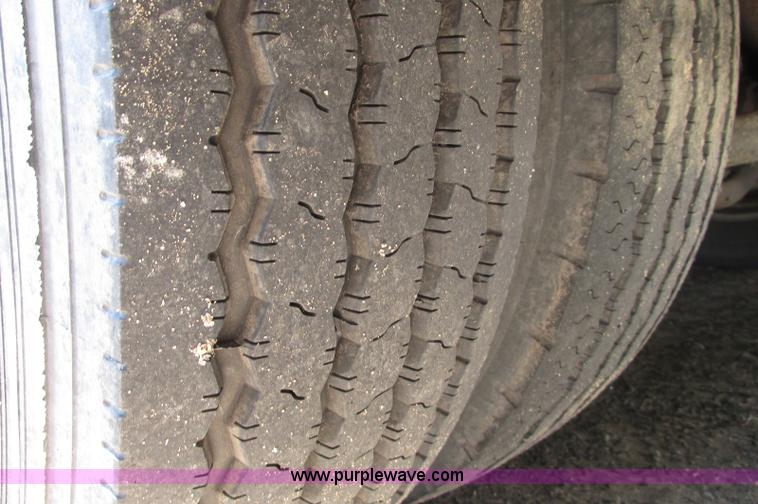 image for item E5176 1997 Georgie Boy MH P30 Pursuit motorhome