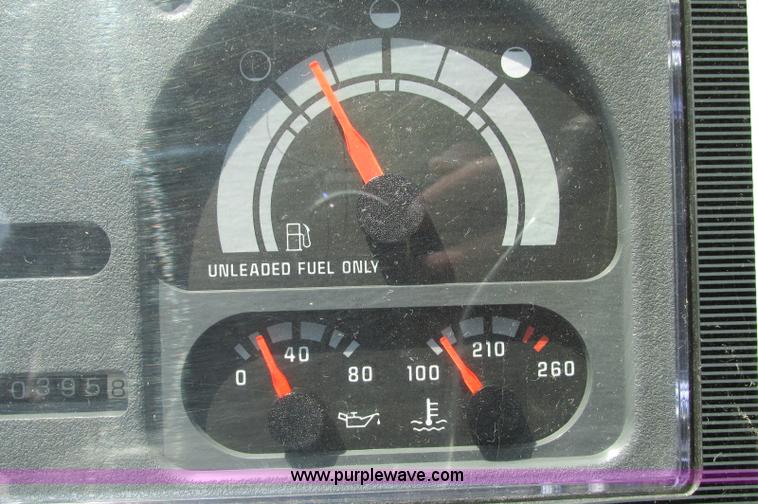 image for item E5176 1997 Georgie Boy MH P30 Pursuit motorhome