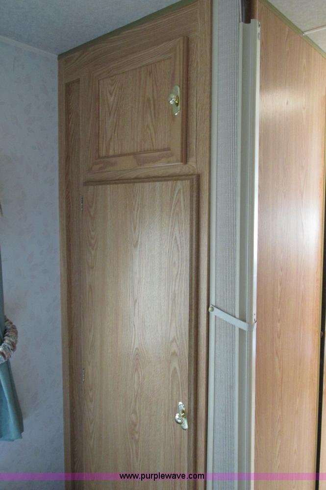 image for item E5176 1997 Georgie Boy MH P30 Pursuit motorhome