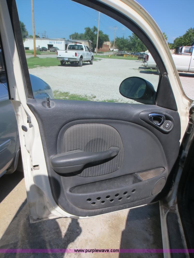 image for item E5510 2005 Chrysler PT Cruiser Limited Edition
