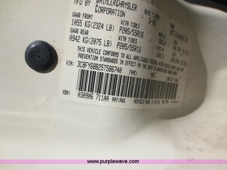 image for item E5510 2005 Chrysler PT Cruiser Limited Edition
