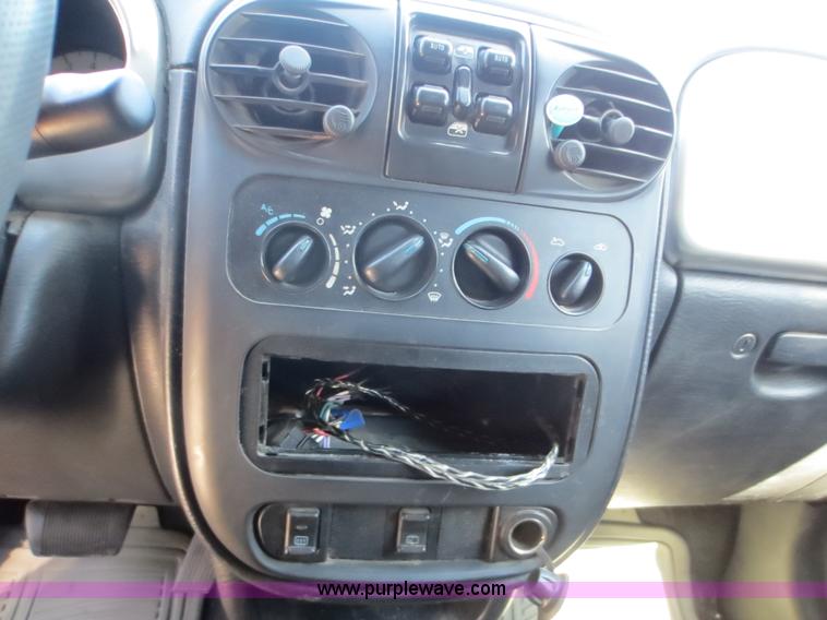 image for item E5510 2005 Chrysler PT Cruiser Limited Edition