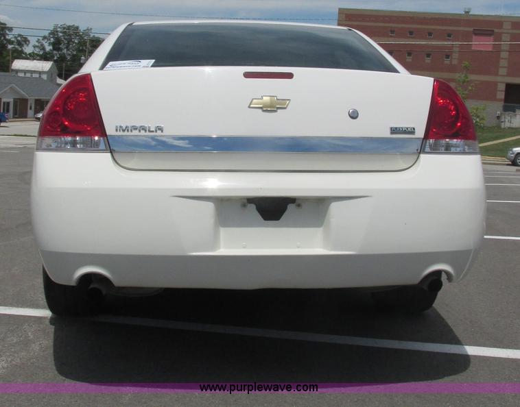 image for item E7271 2009 Chevrolet Impala Police