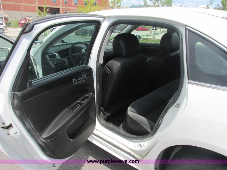 image for item E7271 2009 Chevrolet Impala Police