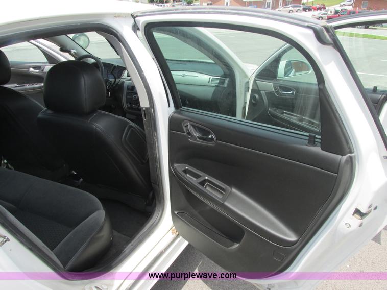 image for item E7271 2009 Chevrolet Impala Police