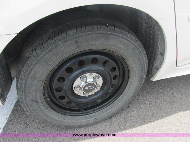 image for item E7271 2009 Chevrolet Impala Police