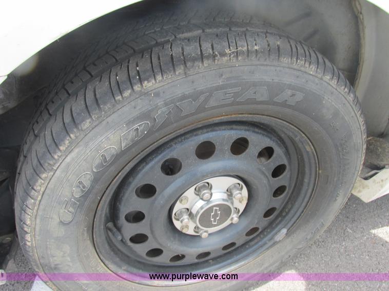 image for item E7271 2009 Chevrolet Impala Police