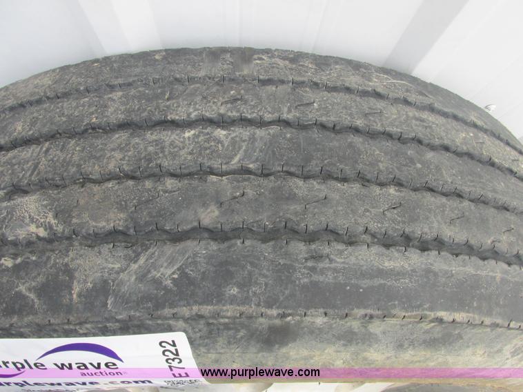image for item E7322 (2) Sumitomo ST-718LP steer tires