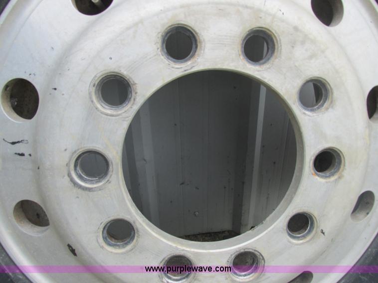 image for item E7322 (2) Sumitomo ST-718LP steer tires