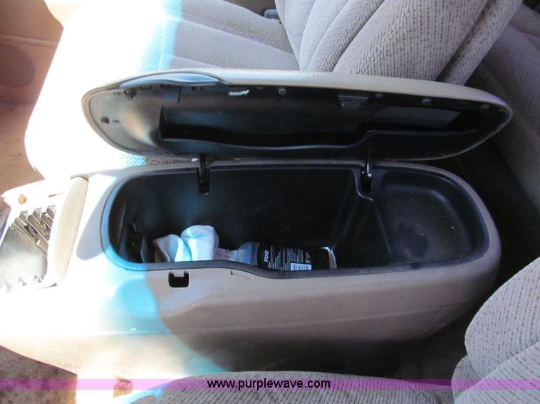 image for item F5073 1995 GMC Sierra 2500 Club Coupe pickup truck