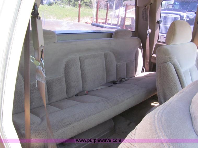 image for item F5073 1995 GMC Sierra 2500 Club Coupe pickup truck