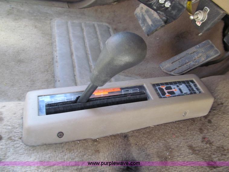 image for item F5073 1995 GMC Sierra 2500 Club Coupe pickup truck