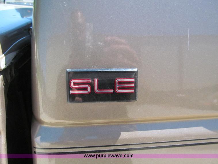 image for item F5073 1995 GMC Sierra 2500 Club Coupe pickup truck