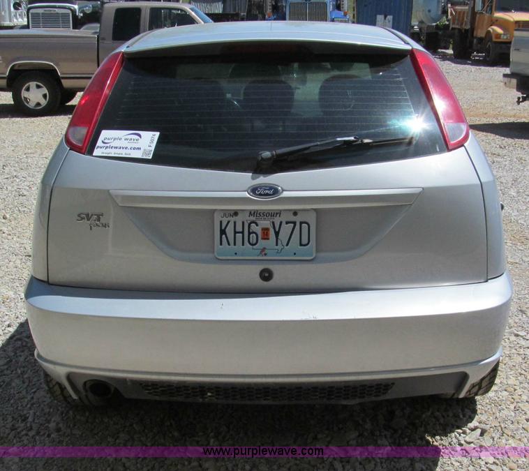 image for item F5074 2004 Ford Focus ZX3 SVT