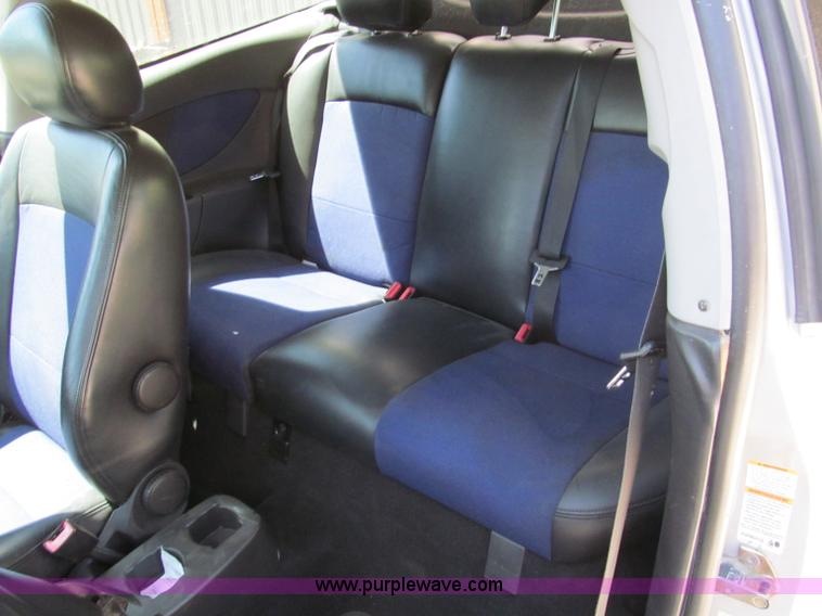 image for item F5074 2004 Ford Focus ZX3 SVT