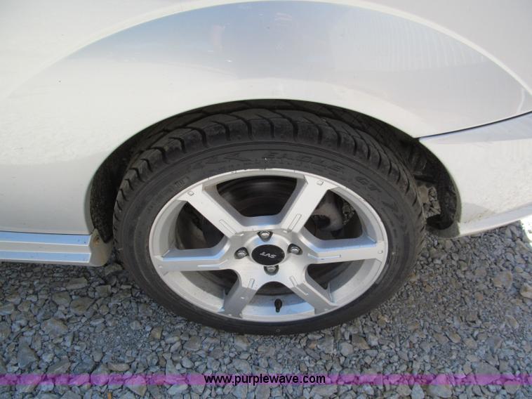 image for item F5074 2004 Ford Focus ZX3 SVT