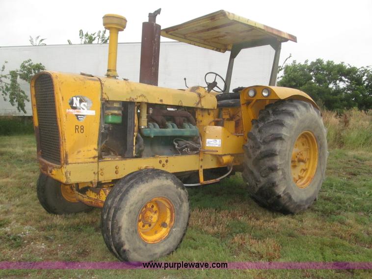 image for item F7054 John Deere 700 tractor