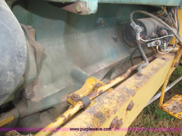 image for item F7054 John Deere 700 tractor