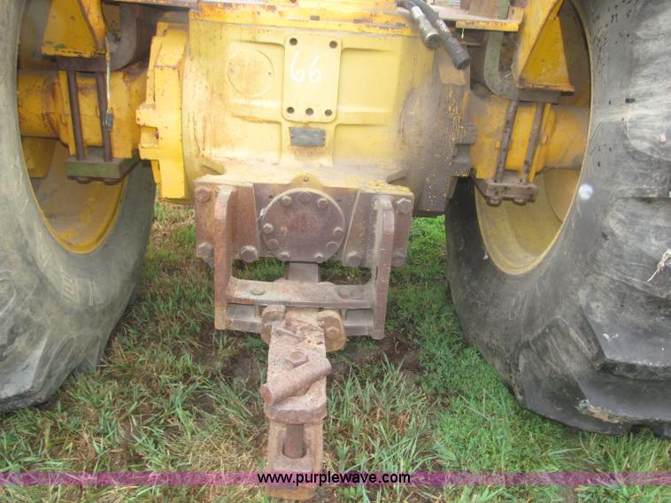 image for item F7054 John Deere 700 tractor