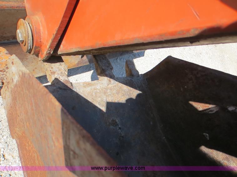 image for item F8002 Ditch Witch 2300 trencher