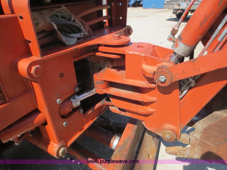 image for item F8002 Ditch Witch 2300 trencher