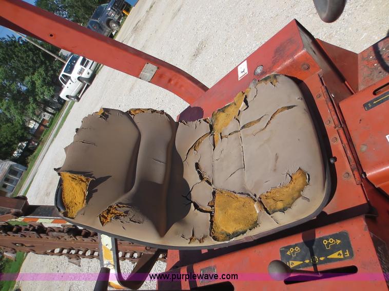 image for item F8002 Ditch Witch 2300 trencher