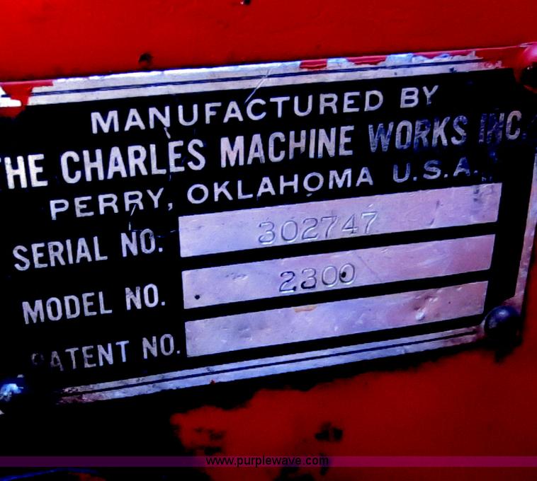 image for item F8002 Ditch Witch 2300 trencher