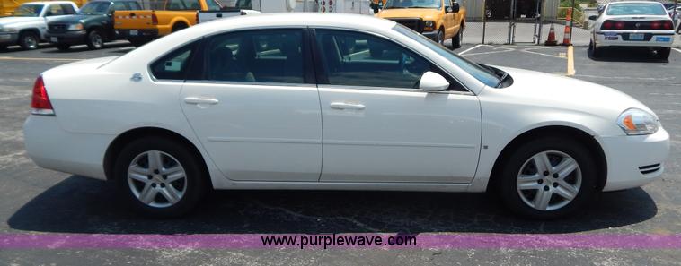 image for item G3299 2007 Chevrolet Impala LS