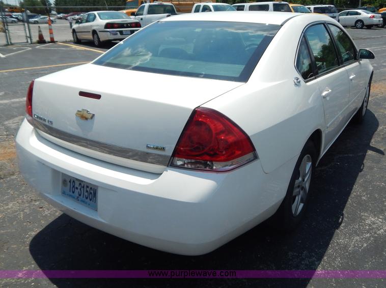image for item G3299 2007 Chevrolet Impala LS
