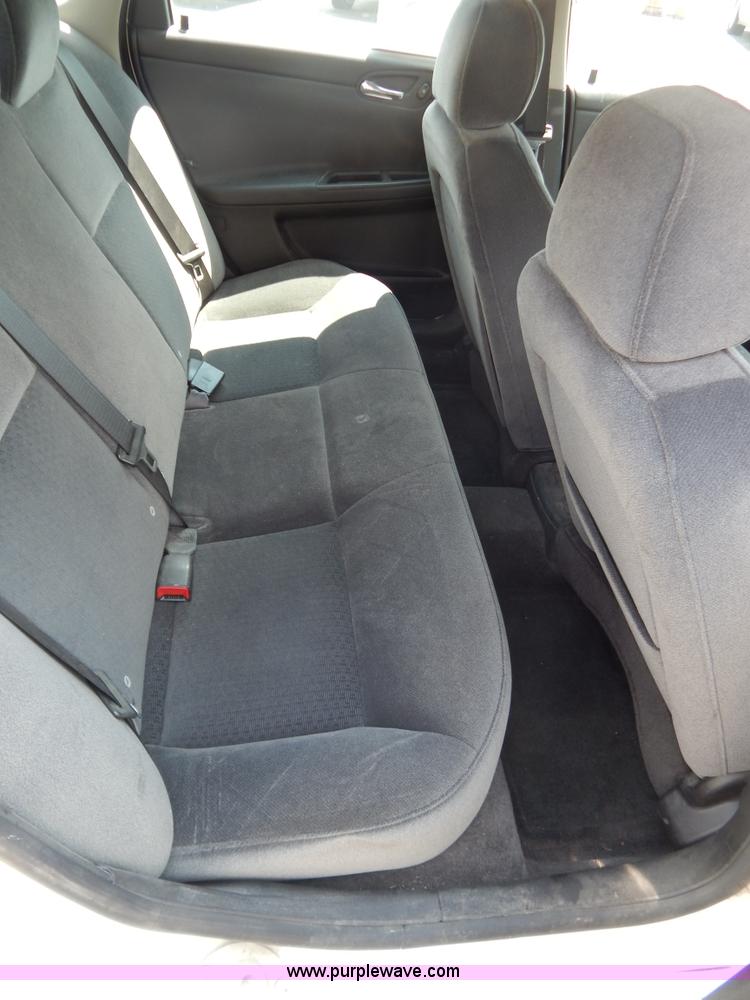 image for item G3299 2007 Chevrolet Impala LS