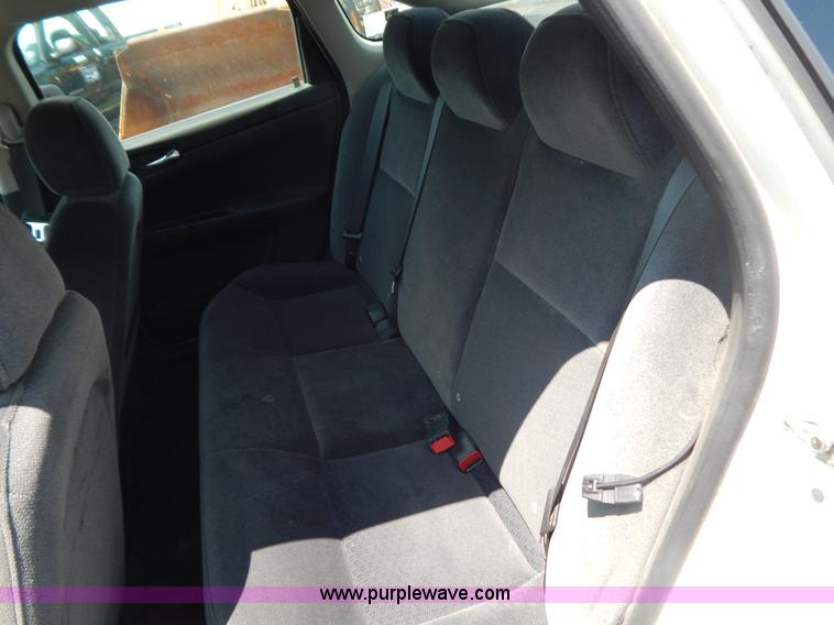 image for item G3299 2007 Chevrolet Impala LS