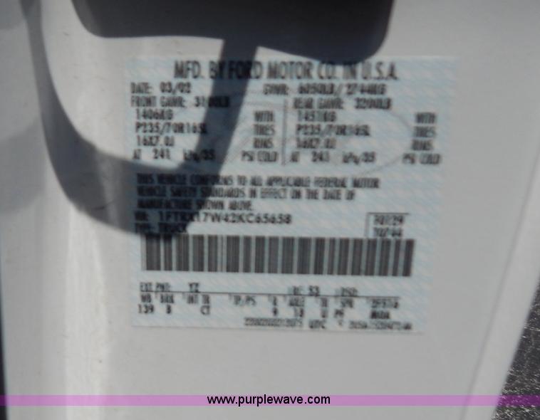 image for item G3300 2002 Ford F150 XL SuperCab pickup truck