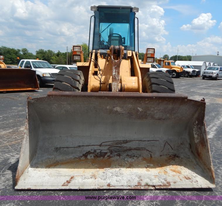 image for item G3303 1998 Case 721B wheel loader