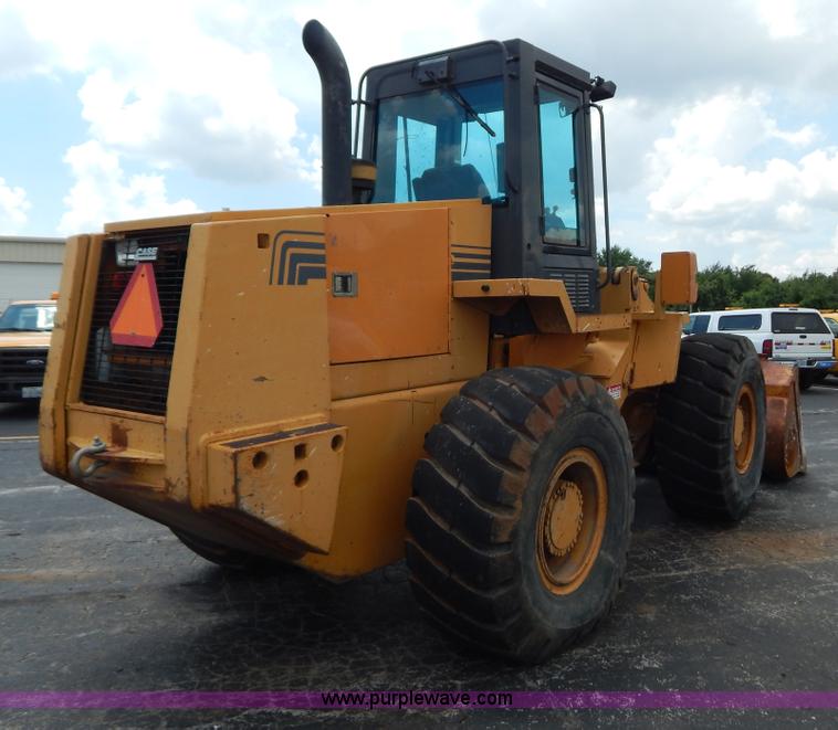 image for item G3303 1998 Case 721B wheel loader