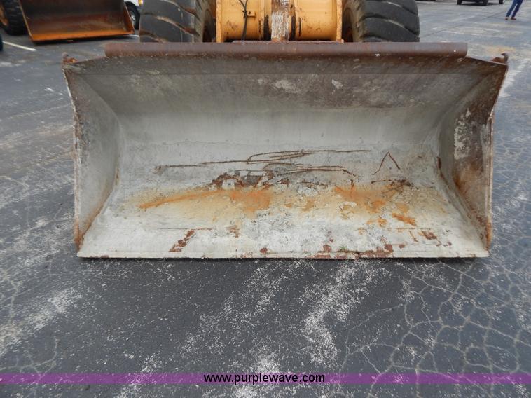 image for item G3303 1998 Case 721B wheel loader