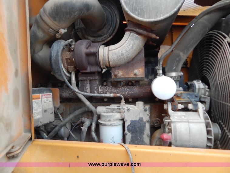 image for item G3303 1998 Case 721B wheel loader