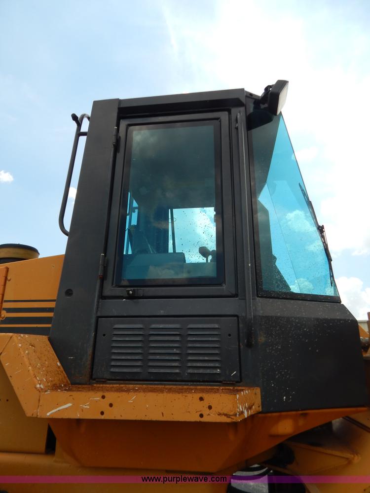 image for item G3303 1998 Case 721B wheel loader